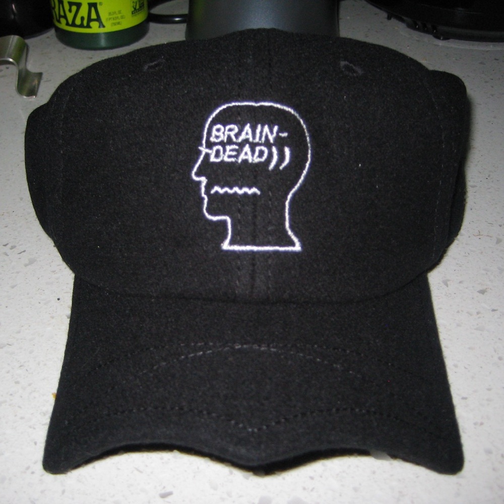 Brain Dead - Batwing Logohead Hat - Black
OS - Never worn